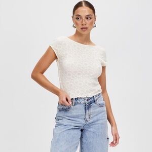 Moonlight Mesh Backless Tee in Off White